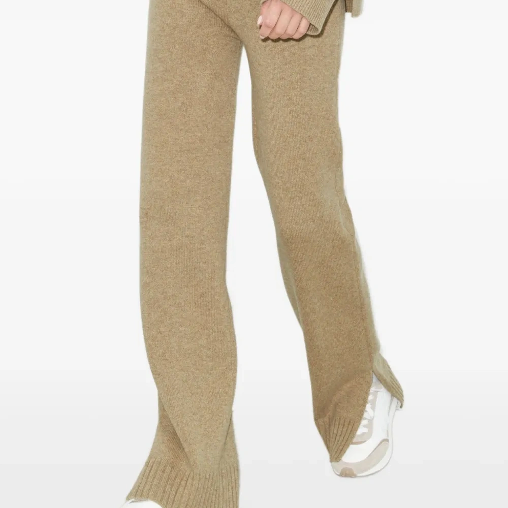 Шерстяные спортивные брюки