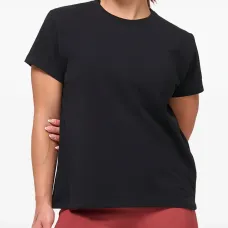 Футболка с логотипом