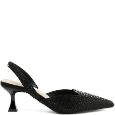 Туфли с заостренным носком Туфли с заостренным носком