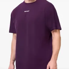 Футболка с логотипом