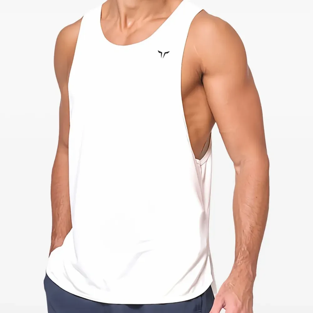 Топ с U-образным вырезом и логотипом