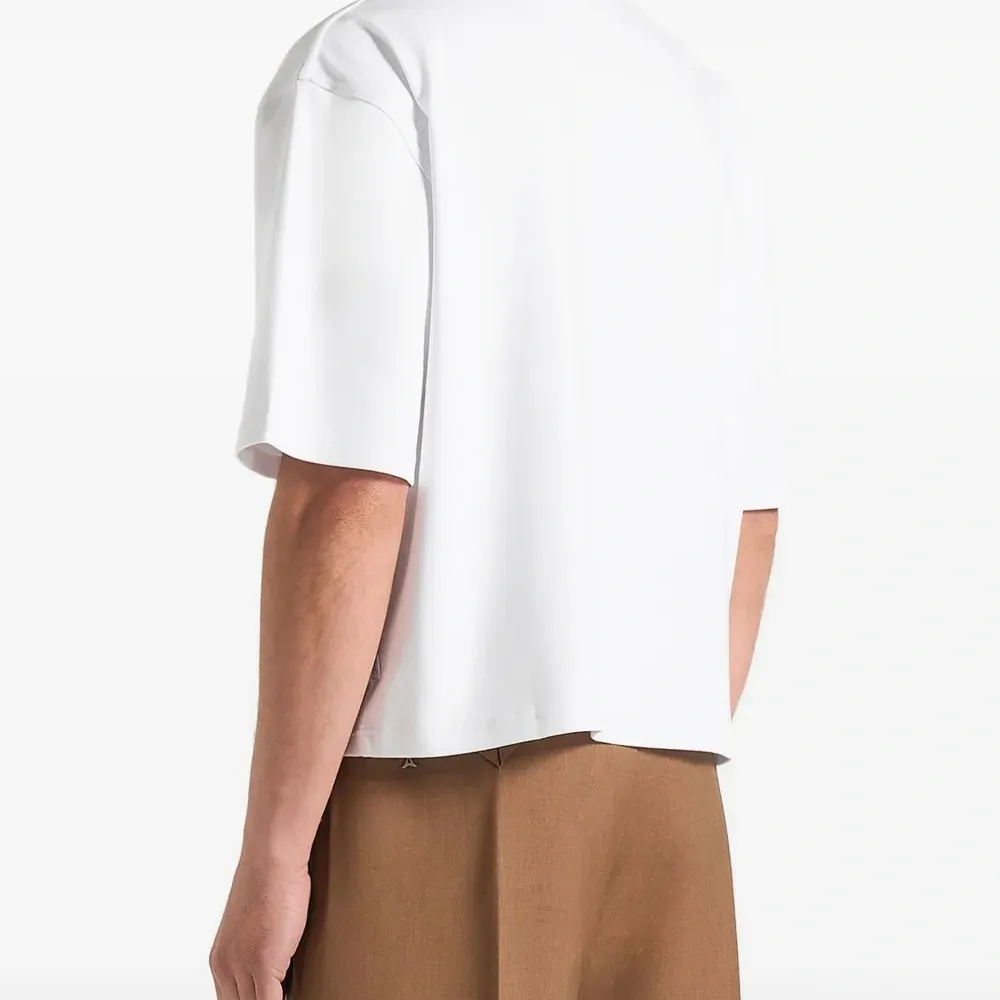 Футболка Léon с карманом