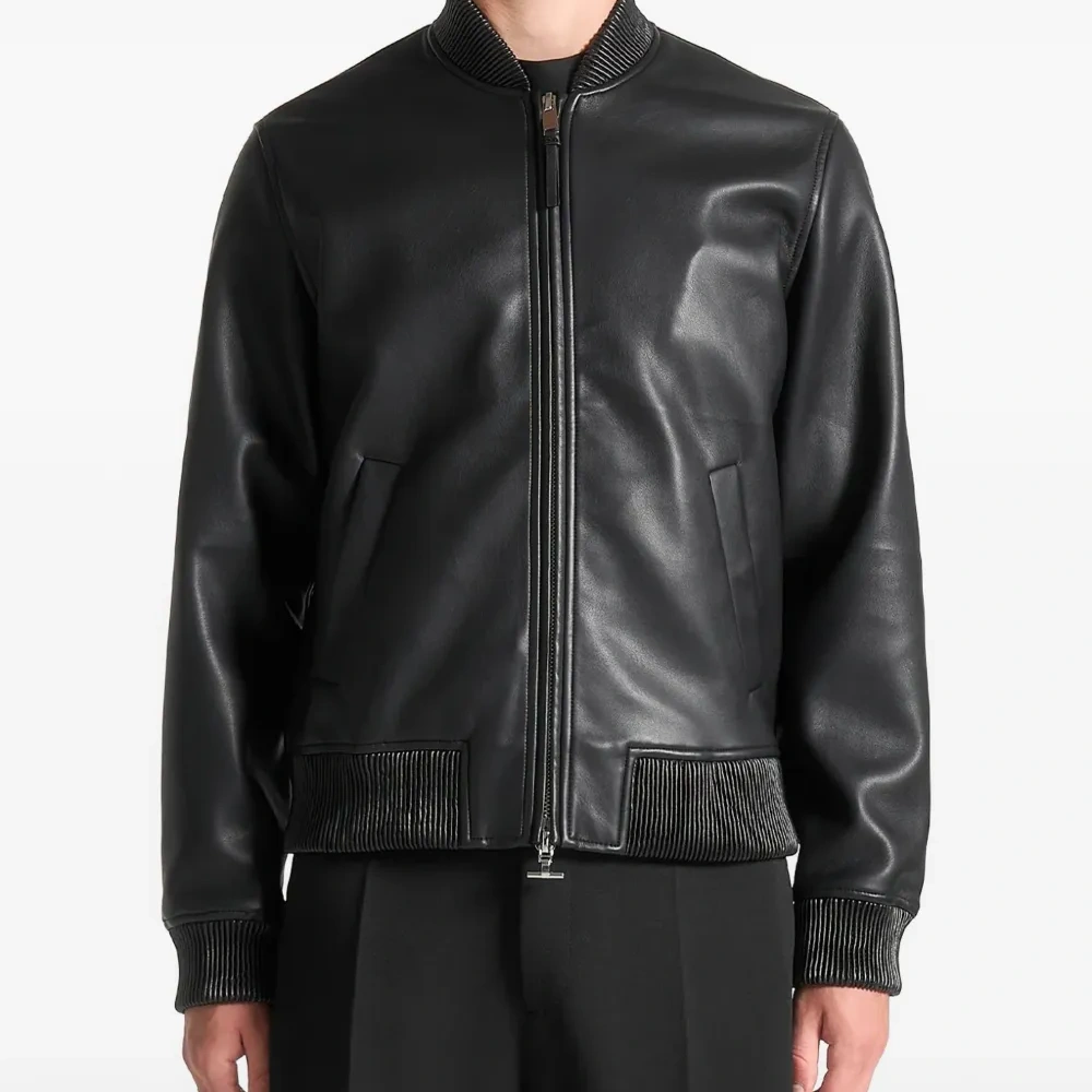 Бомбер с отделкой в рубчик