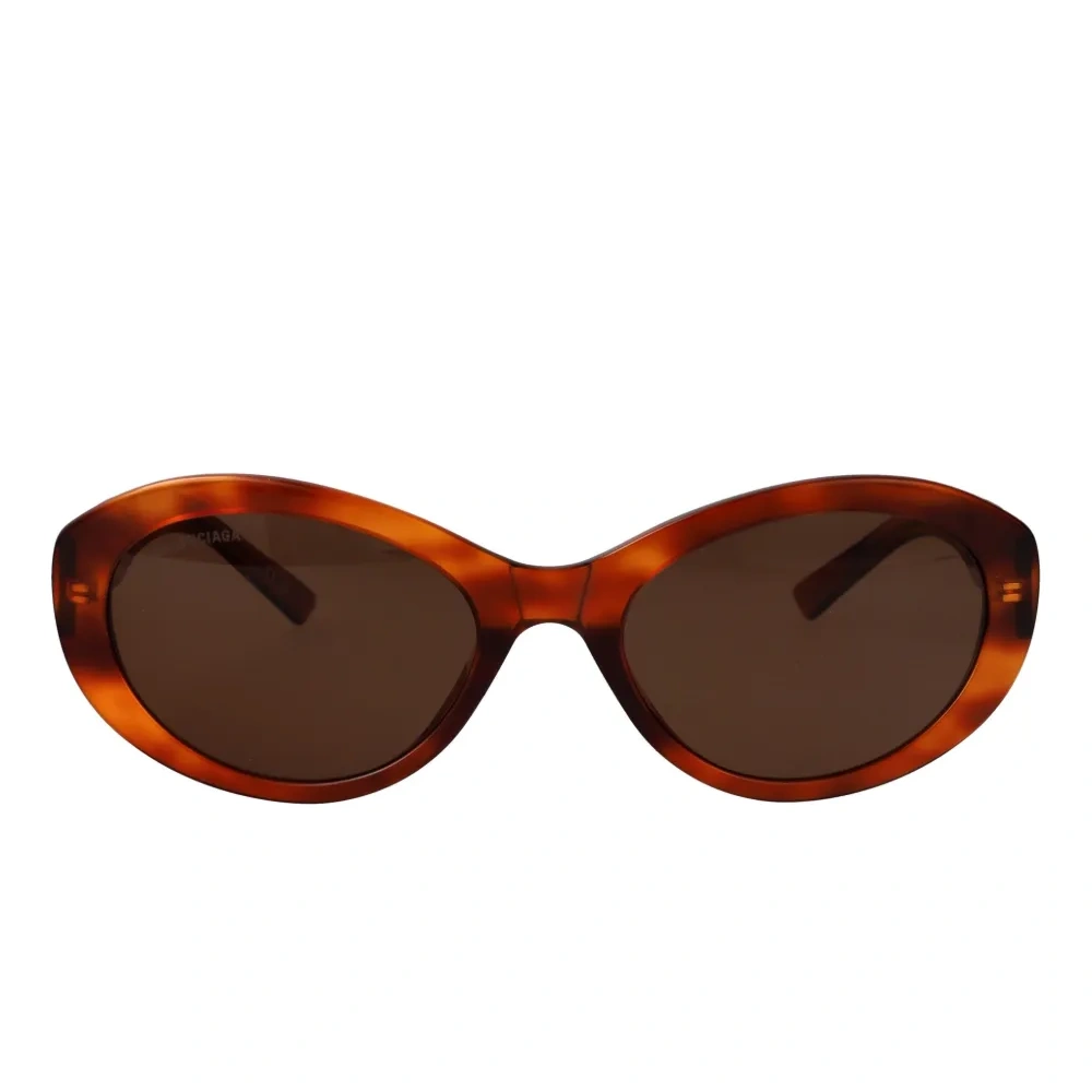 Солнцезащитные очки овальной формы Солнцезащитные очки овальной формы