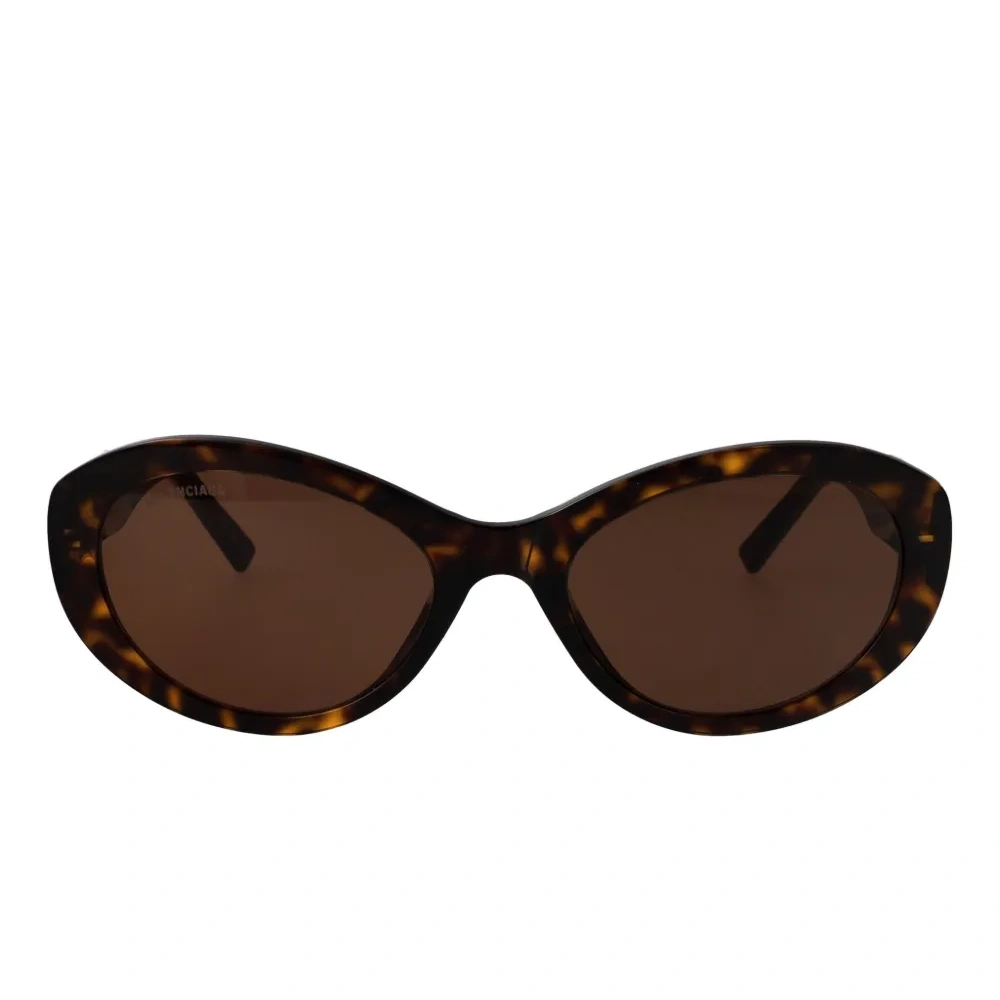 Солнцезащитные очки овальной формы Солнцезащитные очки овальной формы