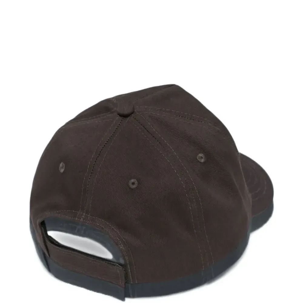 Бейсболка с логотипом