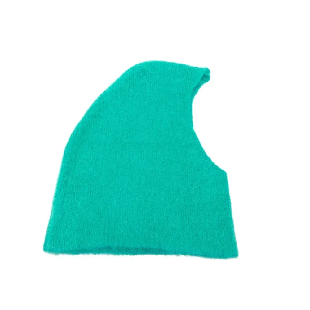 Вязаная балаклава