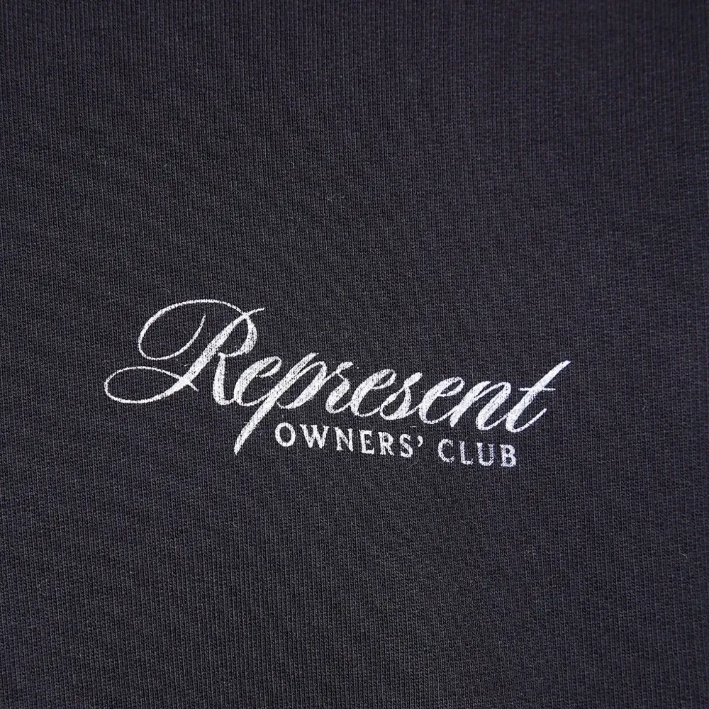 Худи с логотипом Худи с логотипом