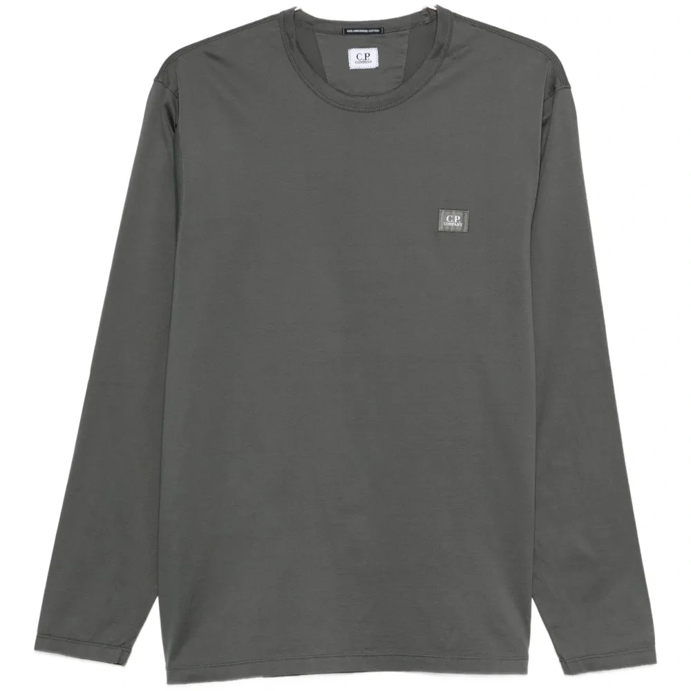 Футболка с длинными рукавами