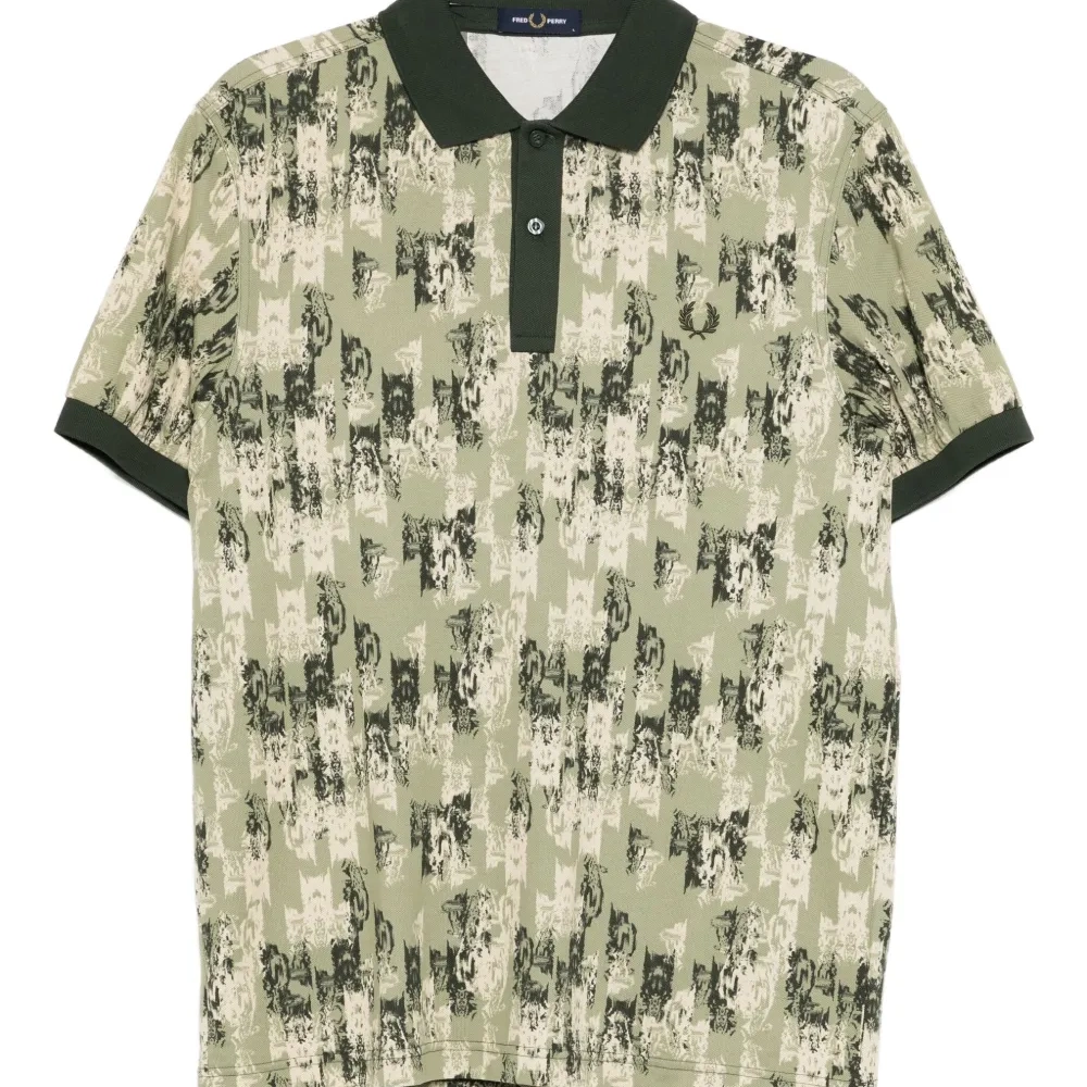 Рубашка поло с графичным принтом