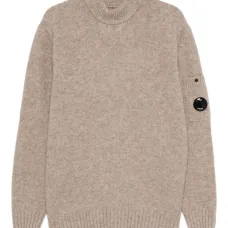 Свитер с линзой