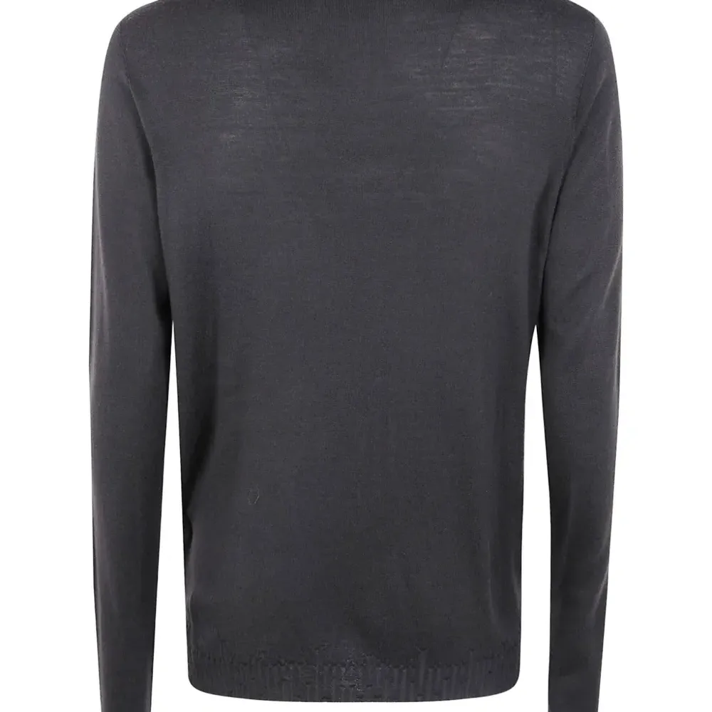 Топ с длинными рукавами