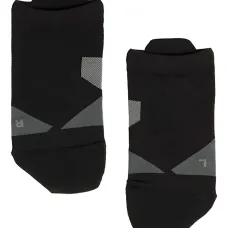 Носки с геометричными вставками