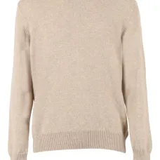 Свитер с круглым вырезом