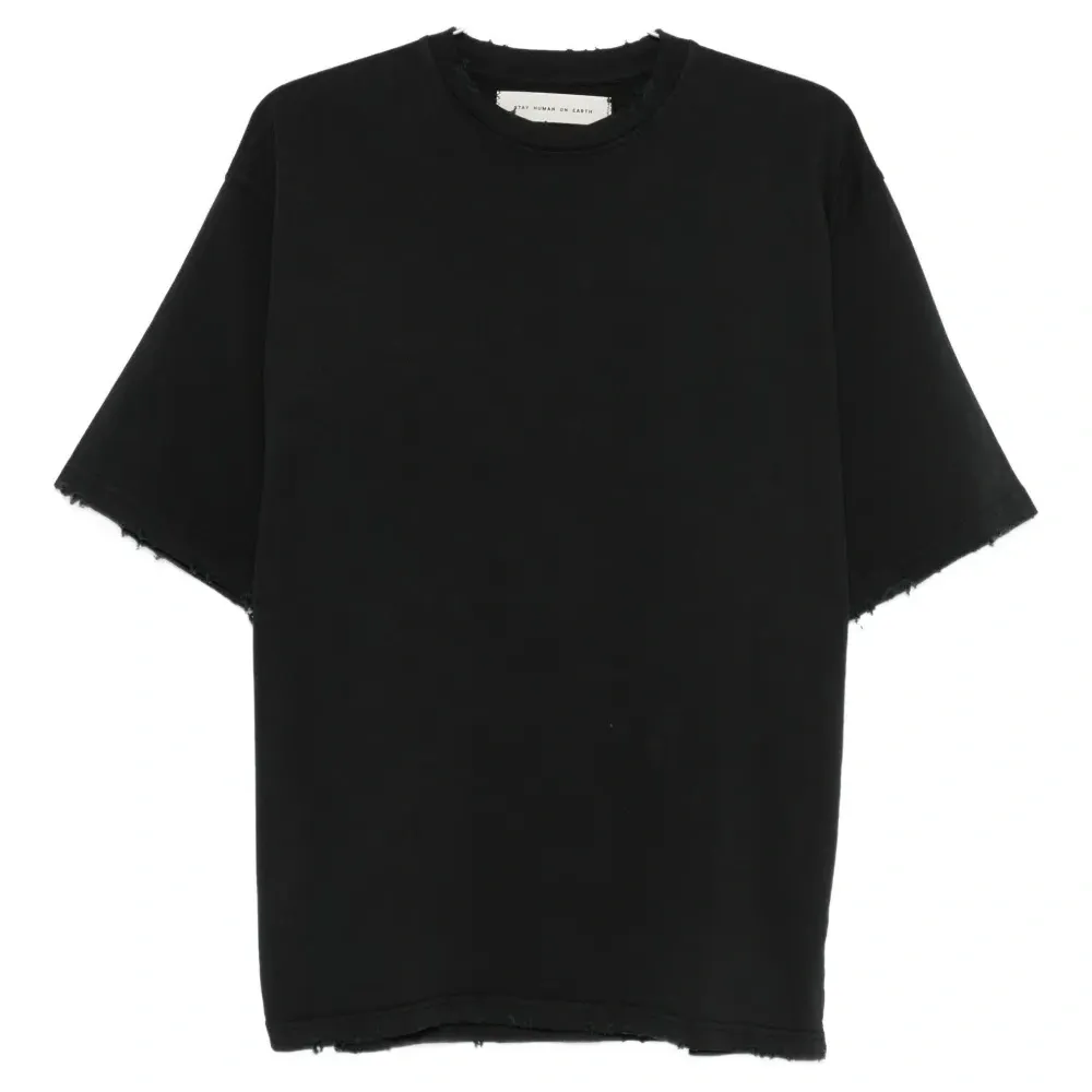 Футболка с необработанными (рваными) краями