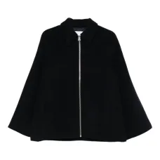 Бомбер с заостренным воротником