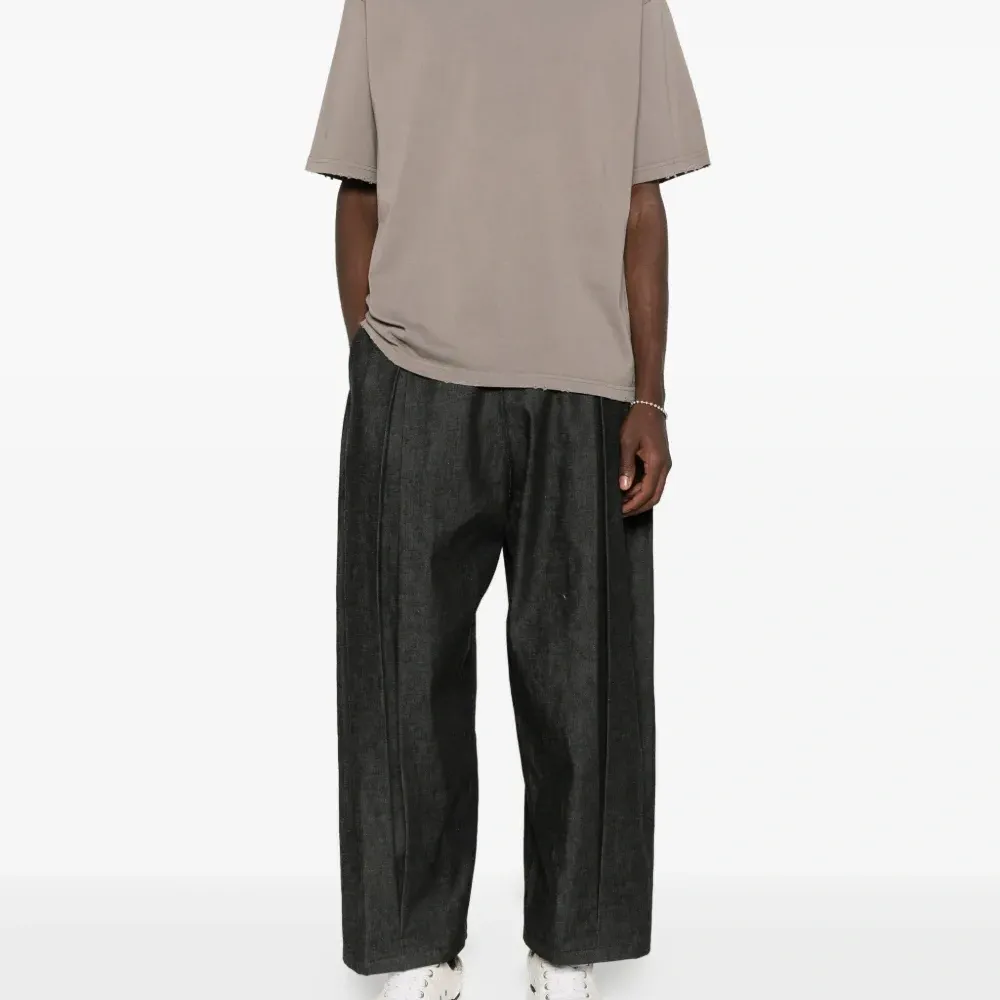 Футболка с необработанным краем