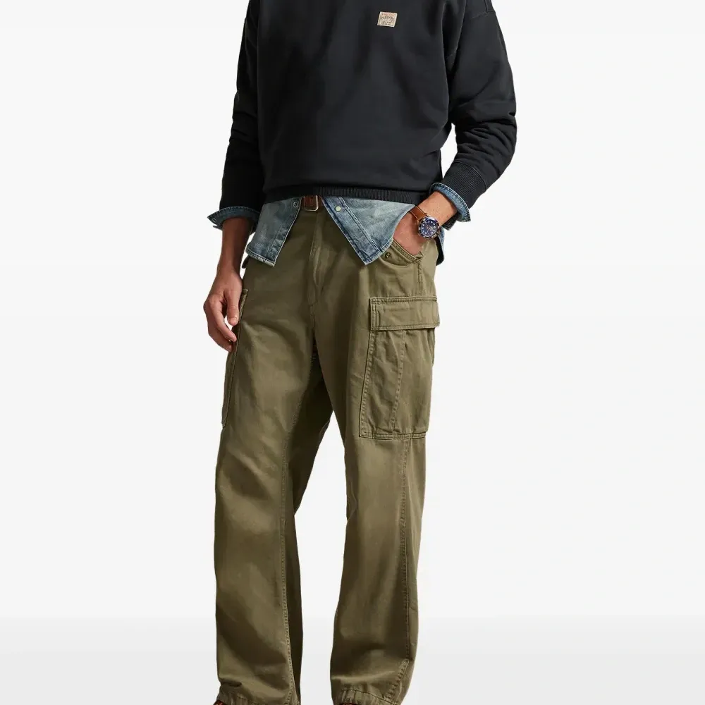 Толстовка с круглым вырезом