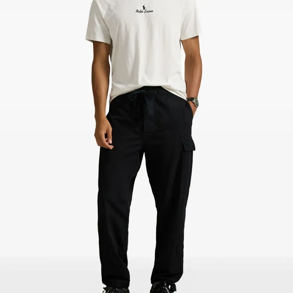 Футболка с короткими рукавами