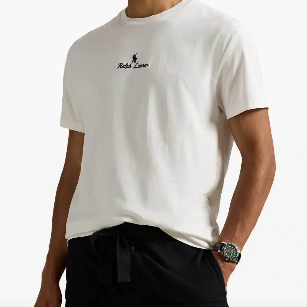 Футболка с короткими рукавами