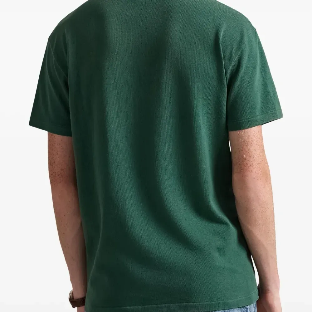 Футболка с короткими рукавами