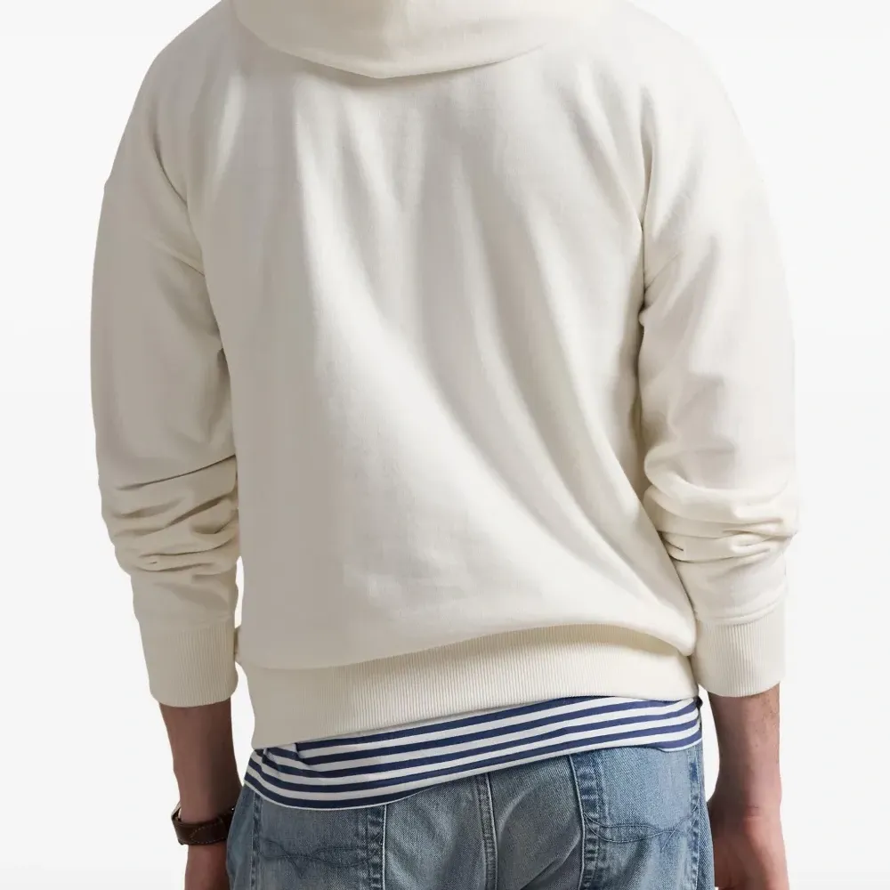 Худи с длинными рукавами