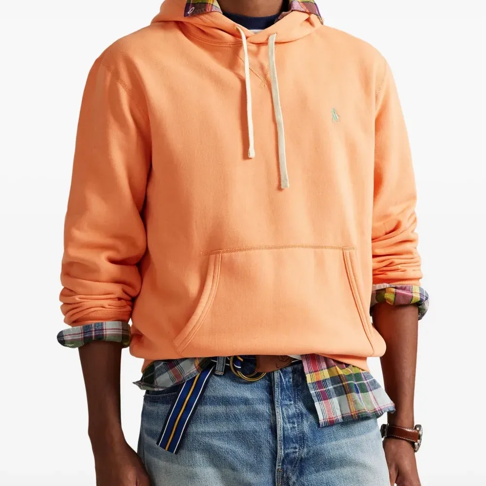 Худи с длинными рукавами Худи с длинными рукавами