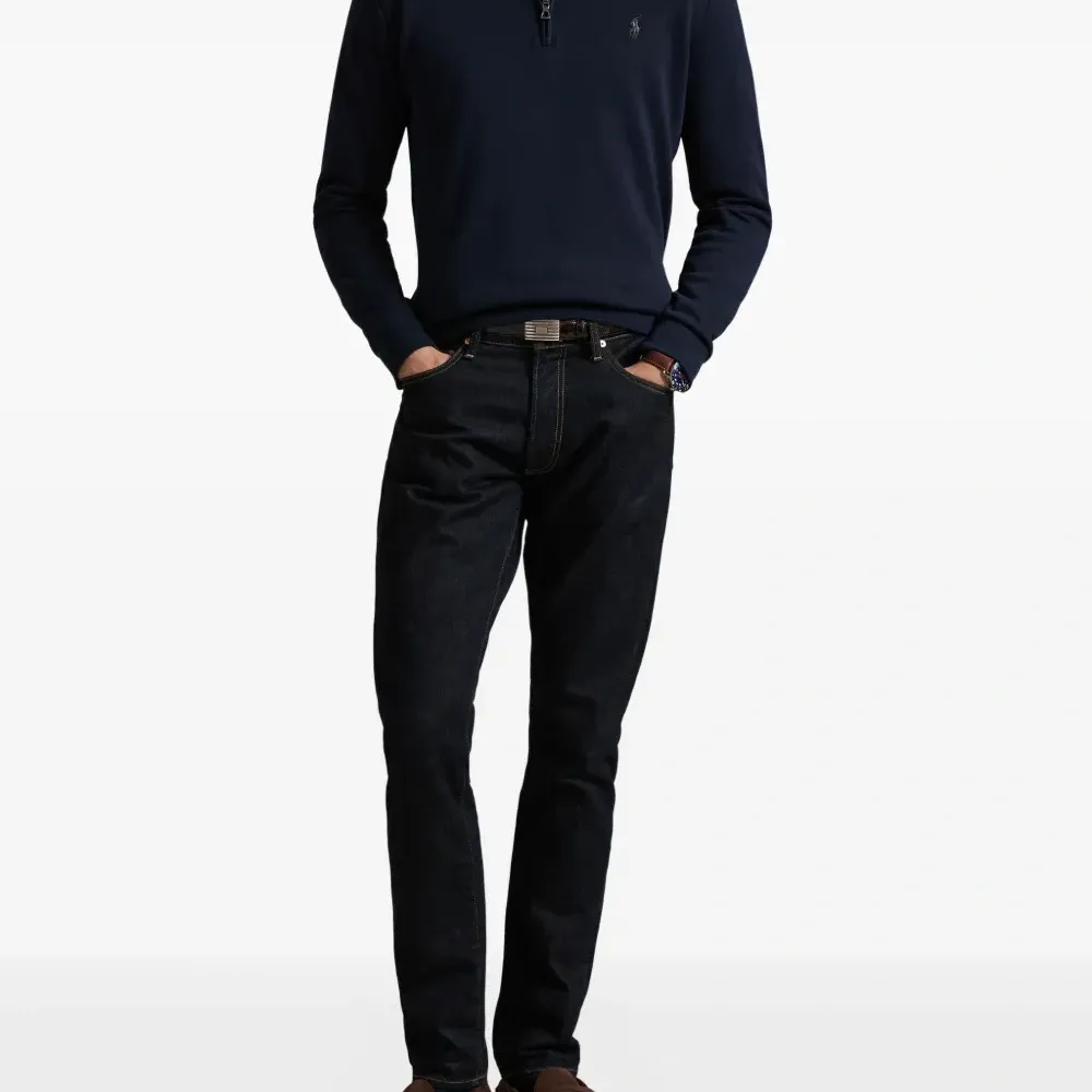 Толстовка с высоким воротником на молнии