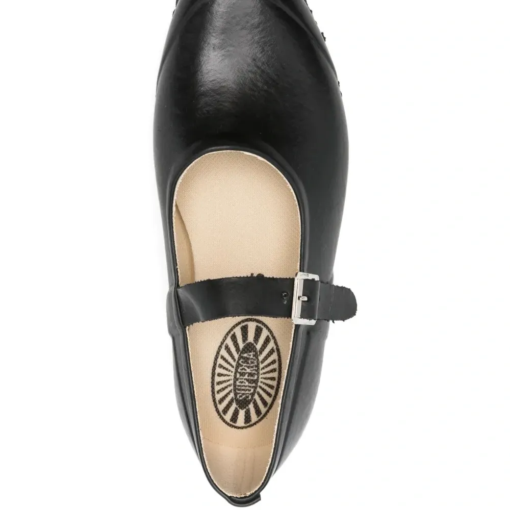 Балетки на плоской подошве