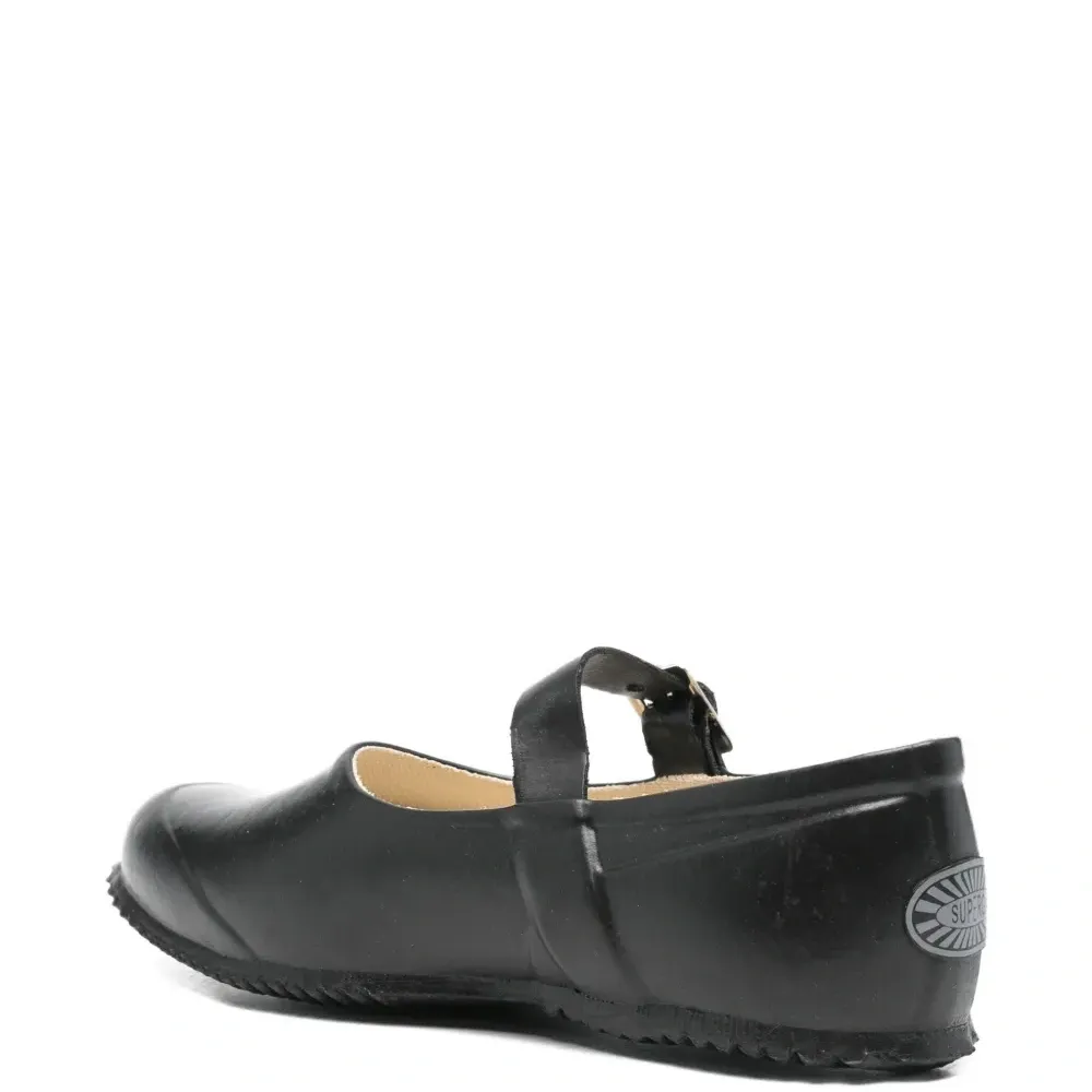 Балетки на плоской подошве