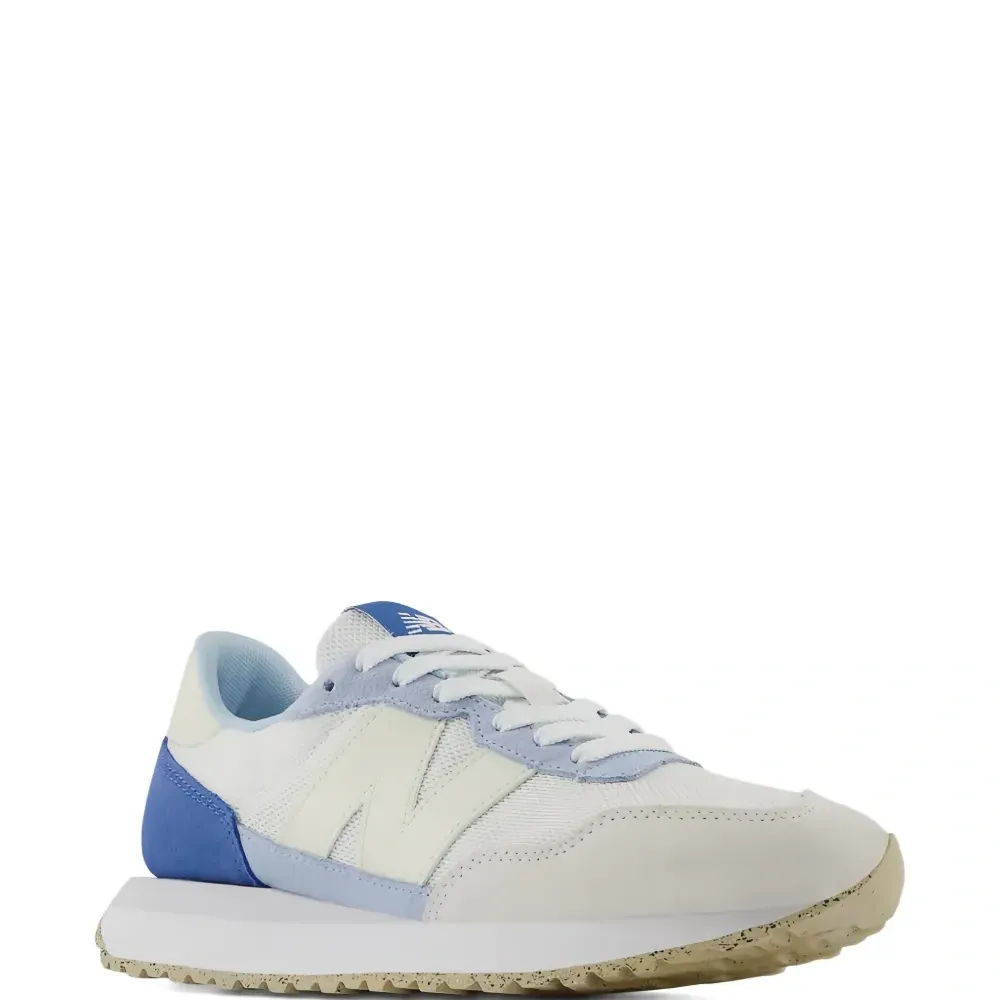 Кроссовки 237