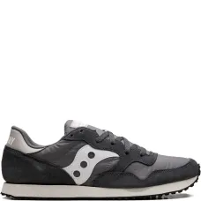 Кроссовки с логотипом