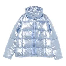 Пуховик с высоким воротником