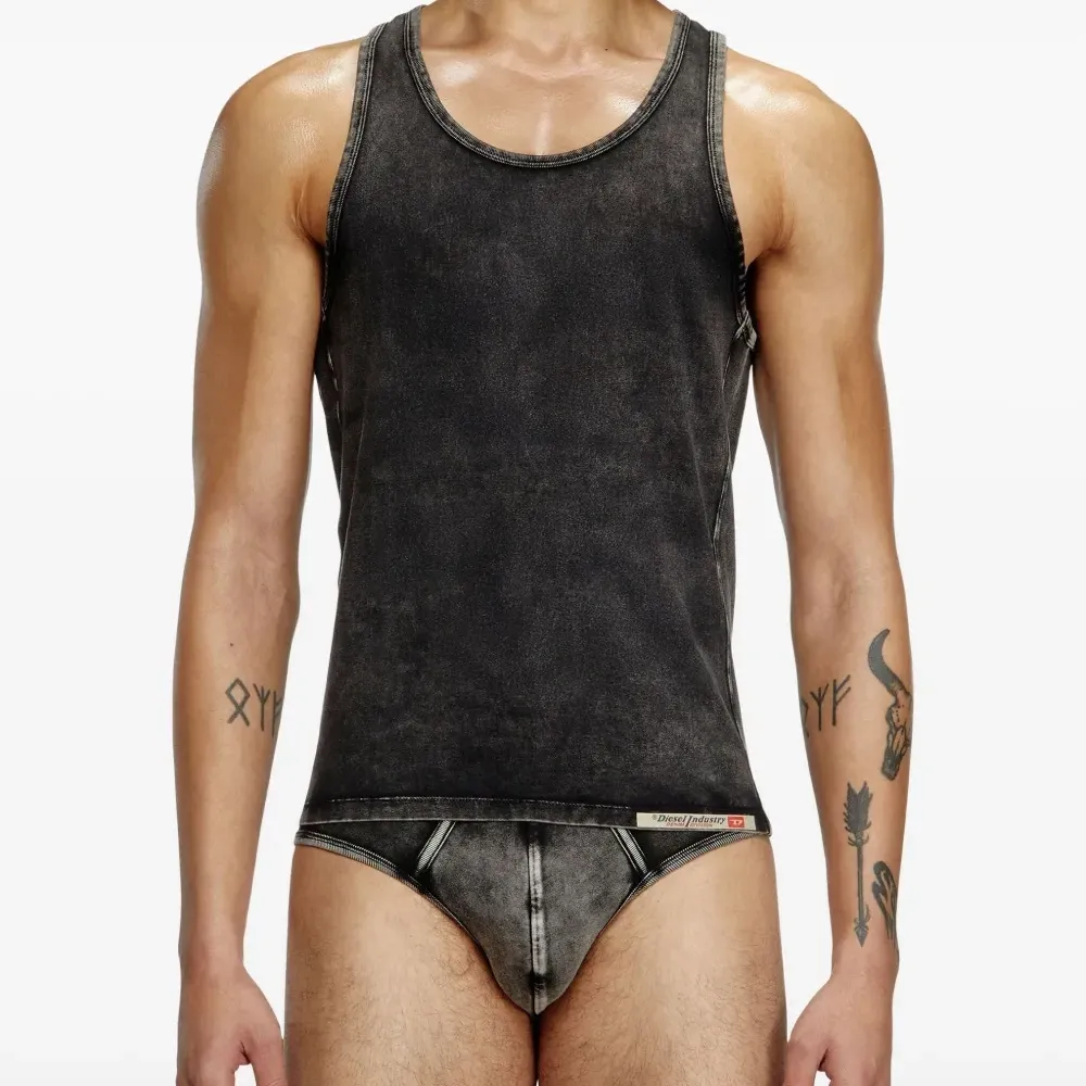 Топ Walty-Dnm с логотипом