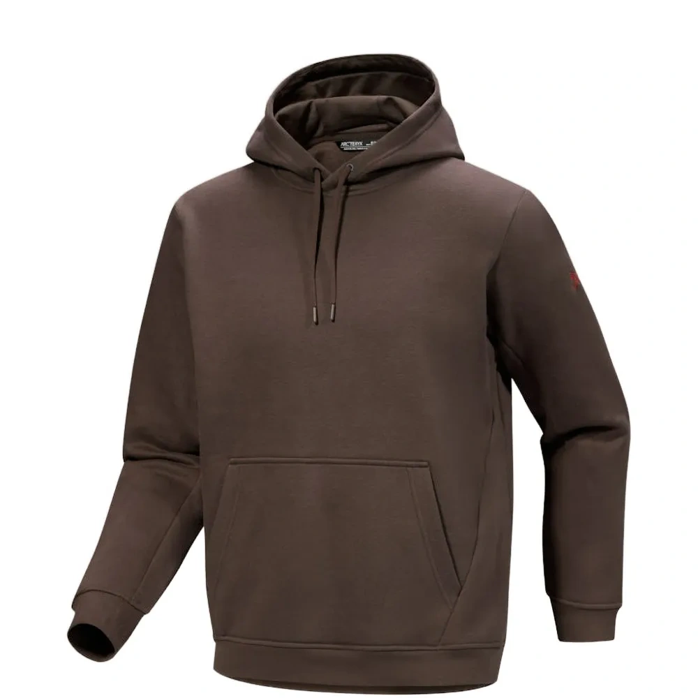 Худи с капюшоном и нагрудным карманом с эмблемой