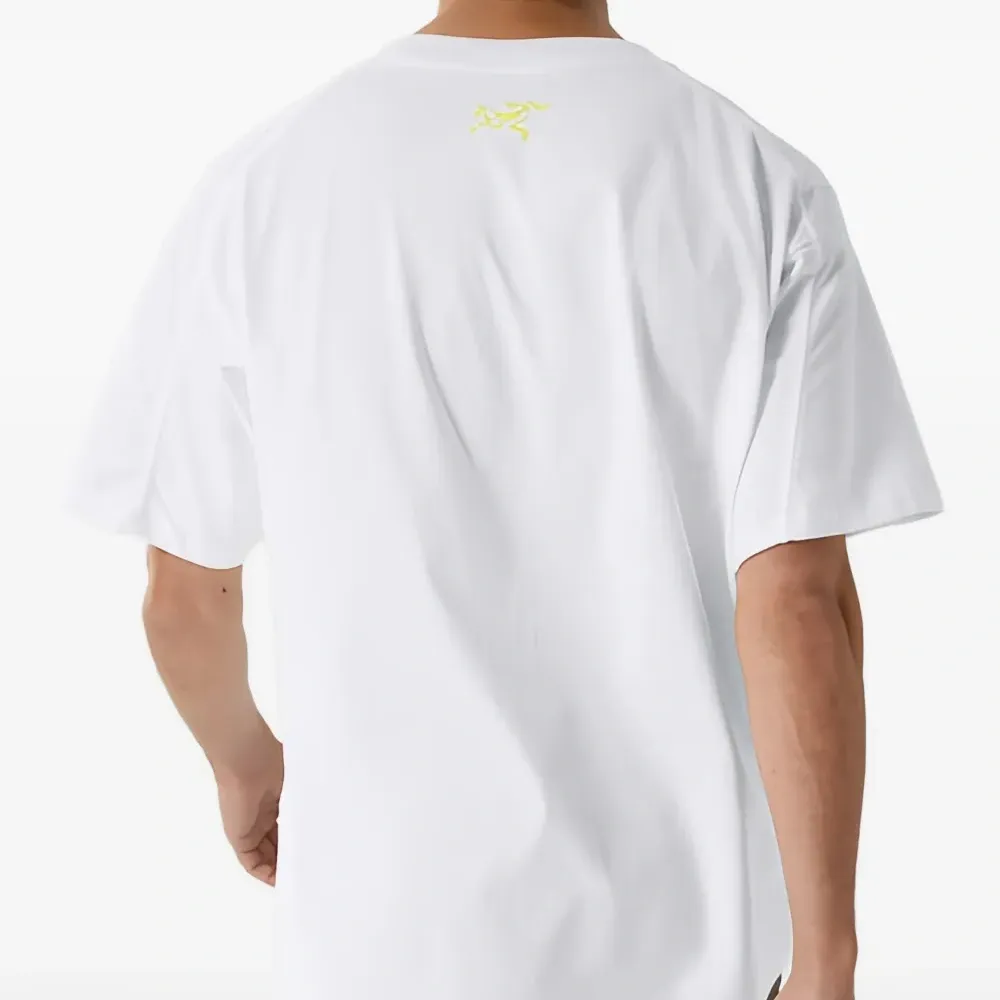 Футболка с графическим принтом Kragg