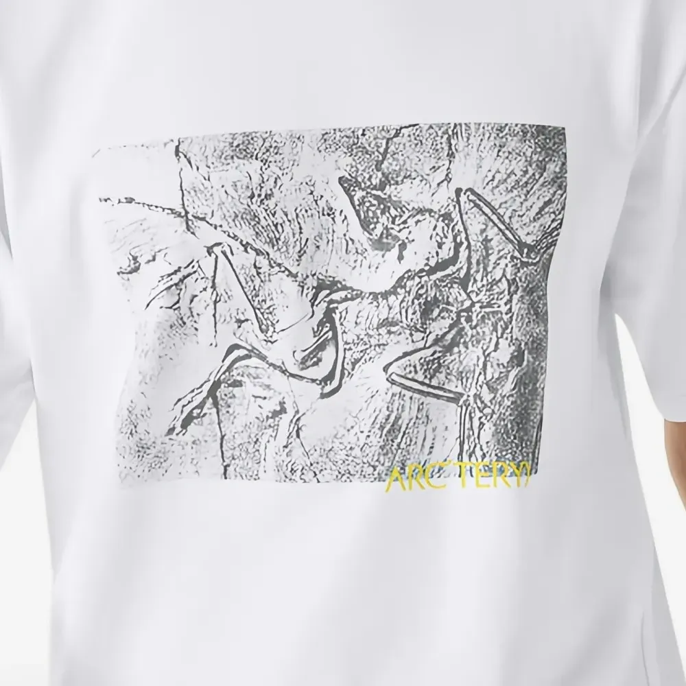 Футболка с графическим принтом Kragg