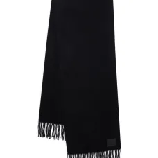 Шерстяной шарф Augustina с бахромой