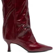 Кожаные ботинки