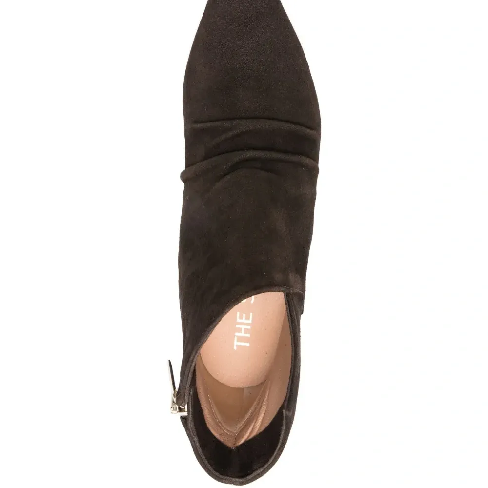 Ботинки на шнуровке