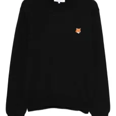 Свитер с головой лисы