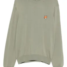 Свитер с головой лисы