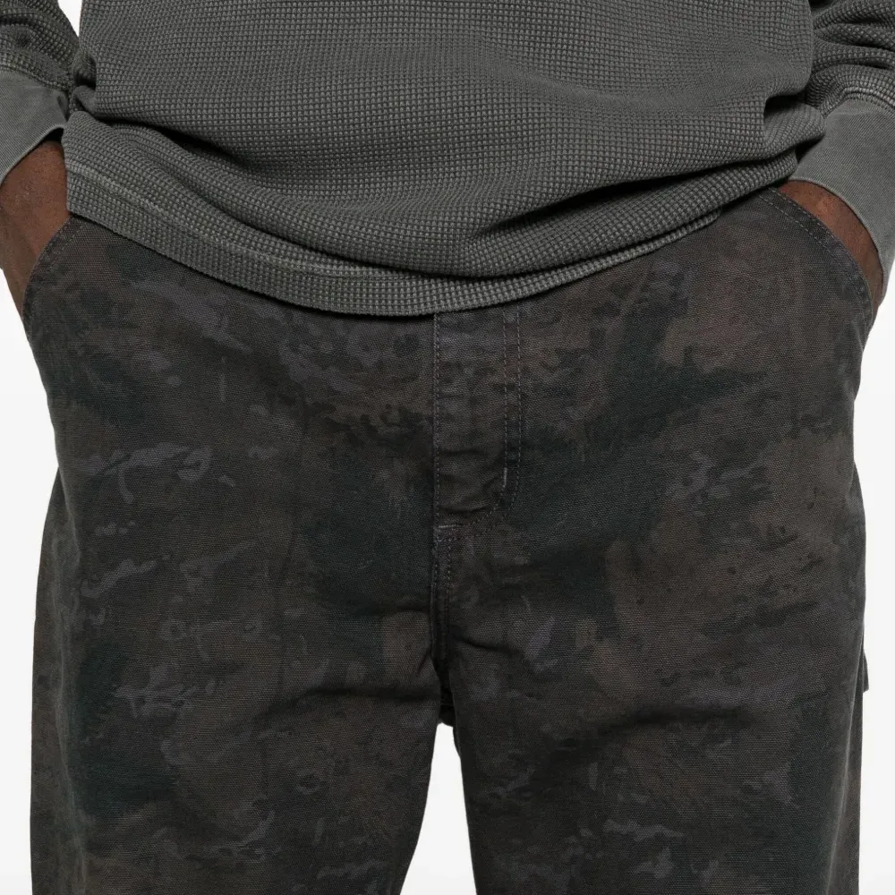 Брюки с камуфляжным принтом