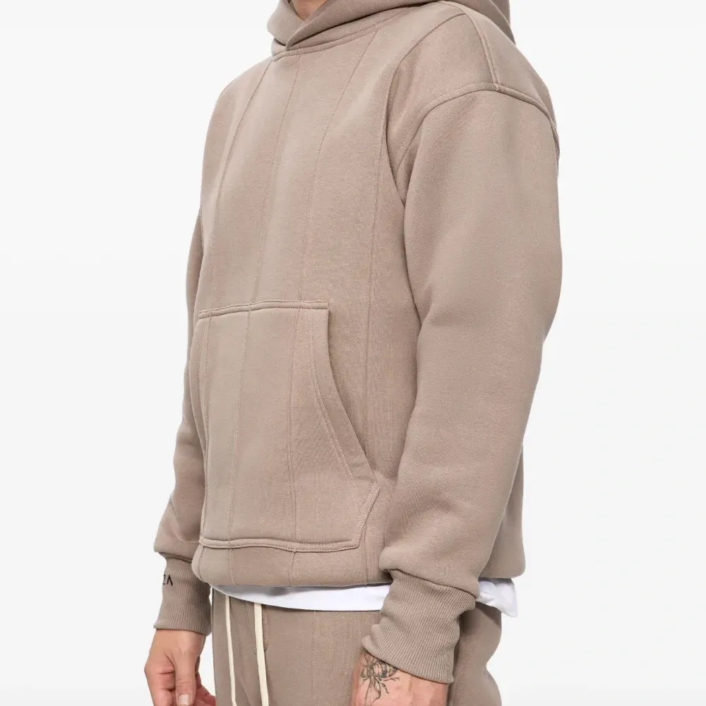 Худи с панелями и карманом 247