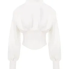 Красивая водолазка с шнуровкой