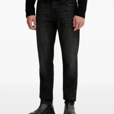 Джинсы с нашивкой-логотипом Джинсы с нашивкой-логотипом