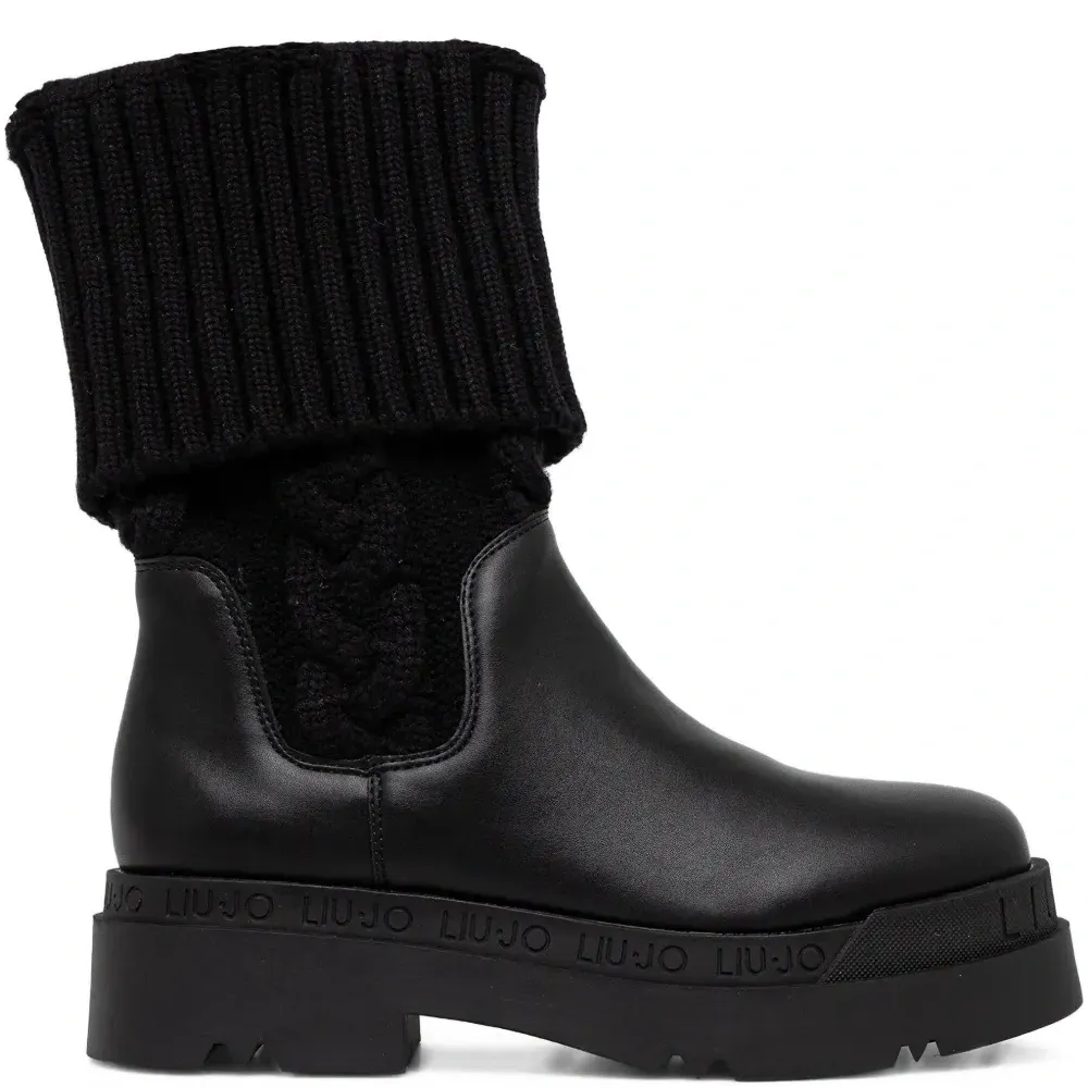 Сапоги с вязаной вставкой