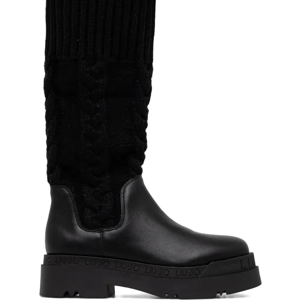 Сапоги с вязаной вставкой