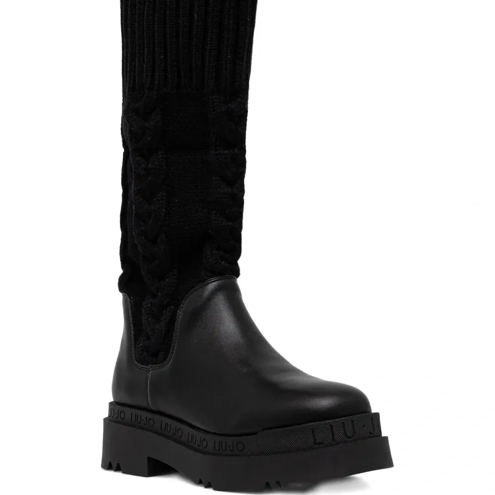 Сапоги с вязаной вставкой