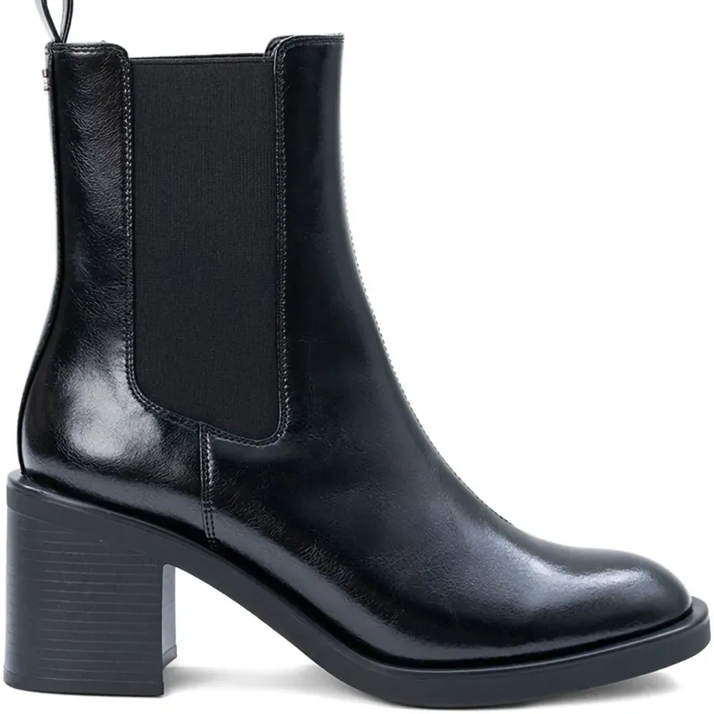 Челси на каблуке